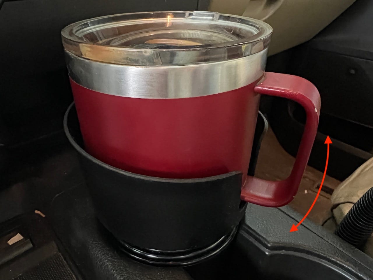 The CupCoffee swivels back and forth to allow for perfect adjustment in your vehicle.